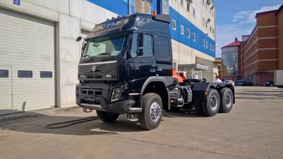 Volvo FMX 6x6 тягач. Вольво FMX 6x6 седельный тягач. Вольво FMX тягач 6х6. Volvo FMX 2021 седельный тягач. Купить седельный тягач 6х6 бу