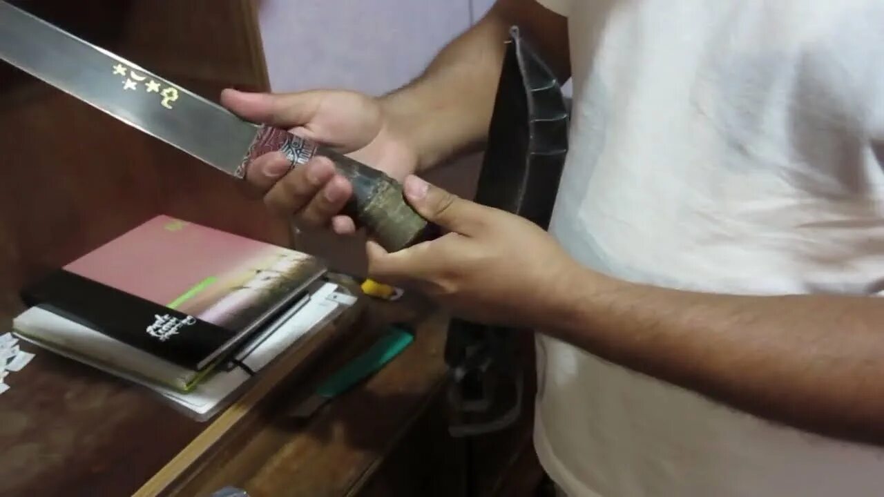 Тчак Узбекистан нож. Клеймо на узбекских ножах Шахрихана. Видео с канцелярским ножом.