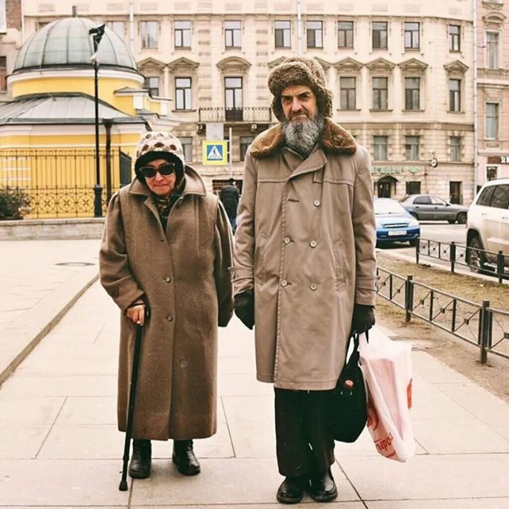 В питере живет человек. Жители Питера. Санкт-Петербург люди. Питерские люди. Питерский житель.