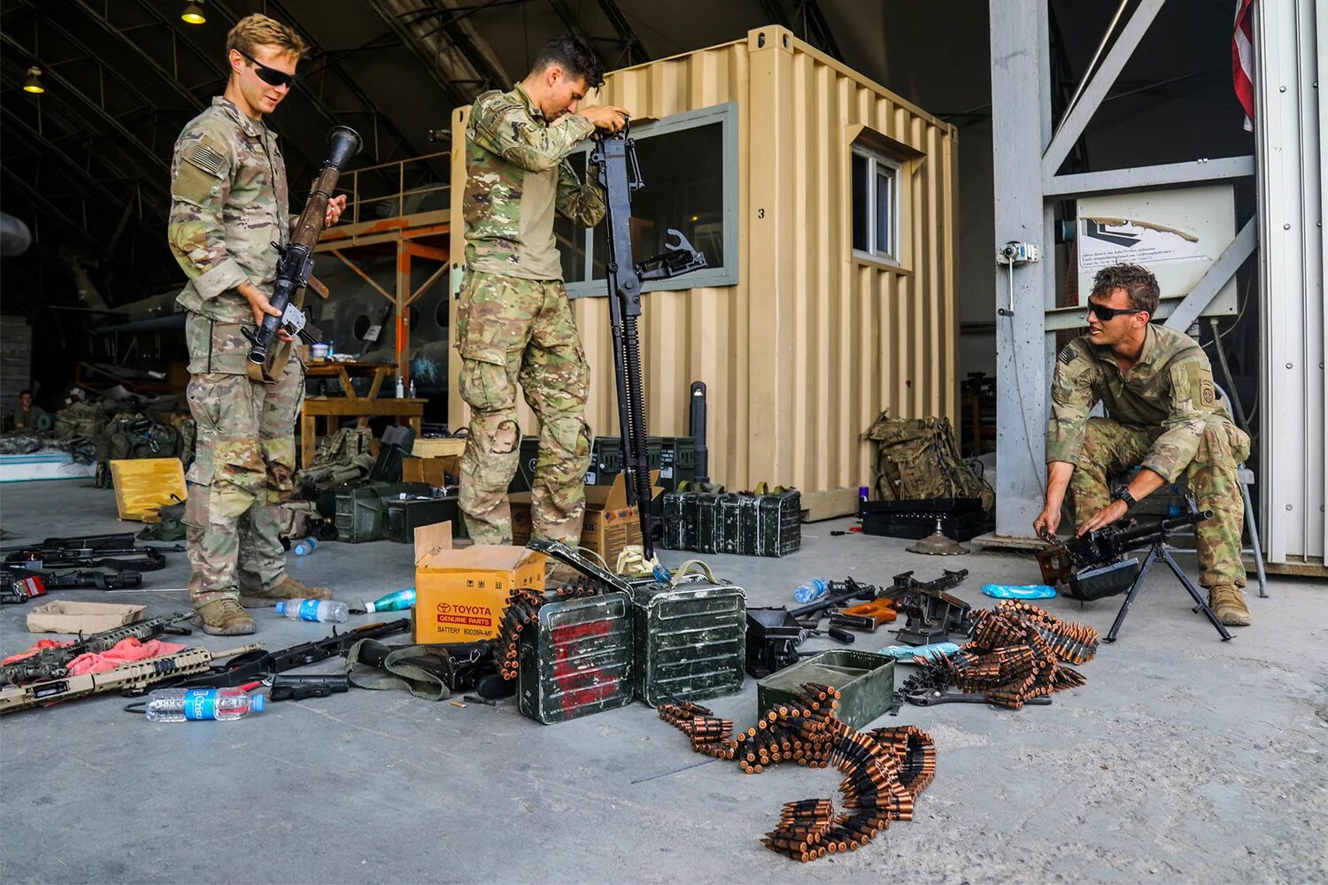 Американские военные. Оружие Украины. Военные Европы. Армия США И России.