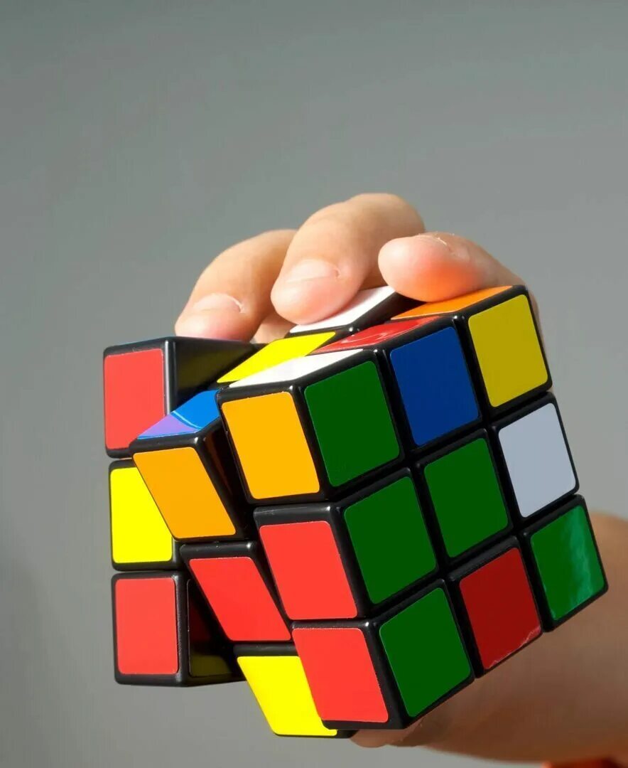 Как собрать кубик рубика. Кубик рубик. Кубик Рубика Rubiks. Кубик Рубика 33х3. Кубик рубик 3 на 3.