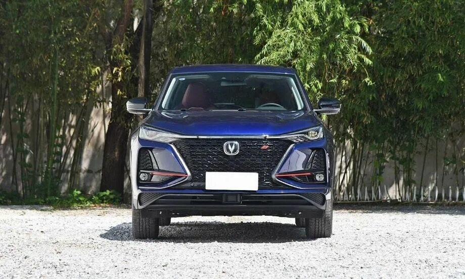 Чанган плюс 2023 купить. Changan cs75 Plus 2020. Changan 75 Plus 2023. Чанган кс75 2020 решетка радиатора. Changan 75 Plus 2022 фары.