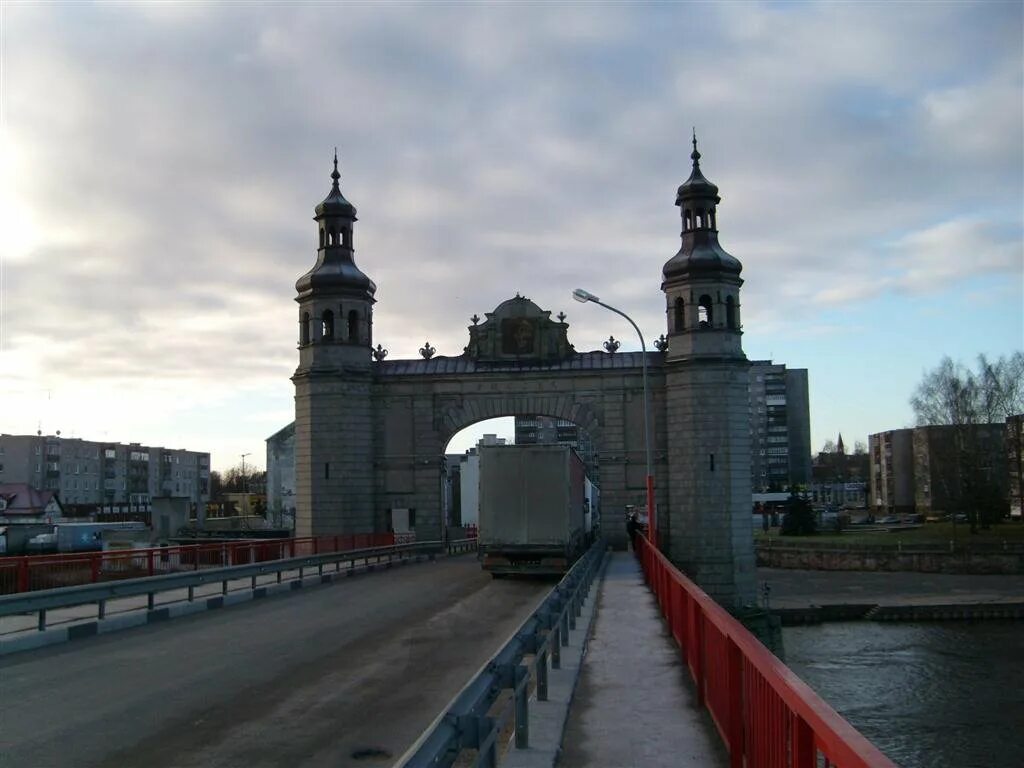 Мост королевы Луизы Советск. Мост в Советске Кировской области. Город Советск Калининградской области. Мост королевы Луизы Советск рисунок. Интернет советск