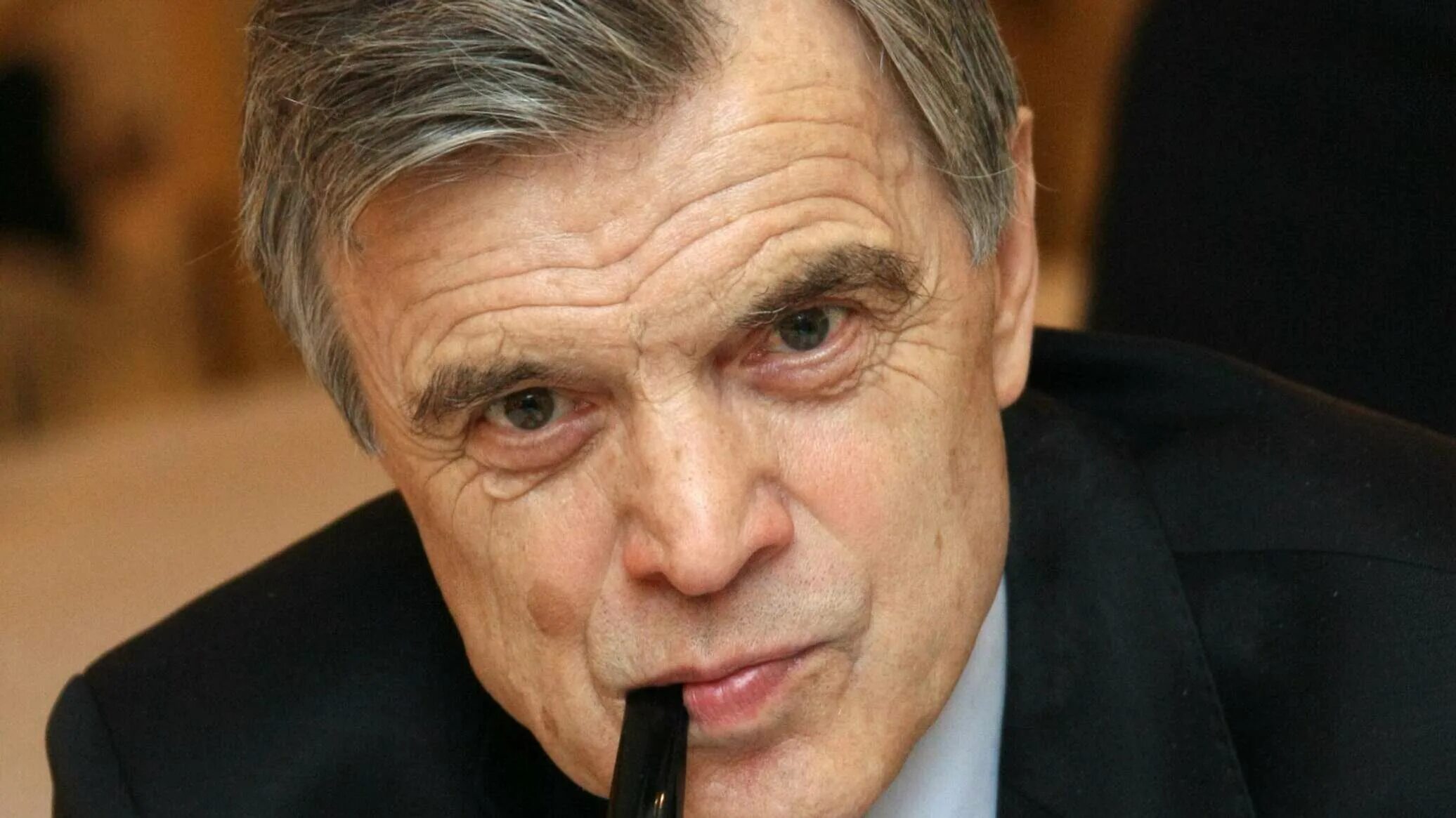 Автором воспоминания является хасбулатов. Автором воспоминания является хасбулатов