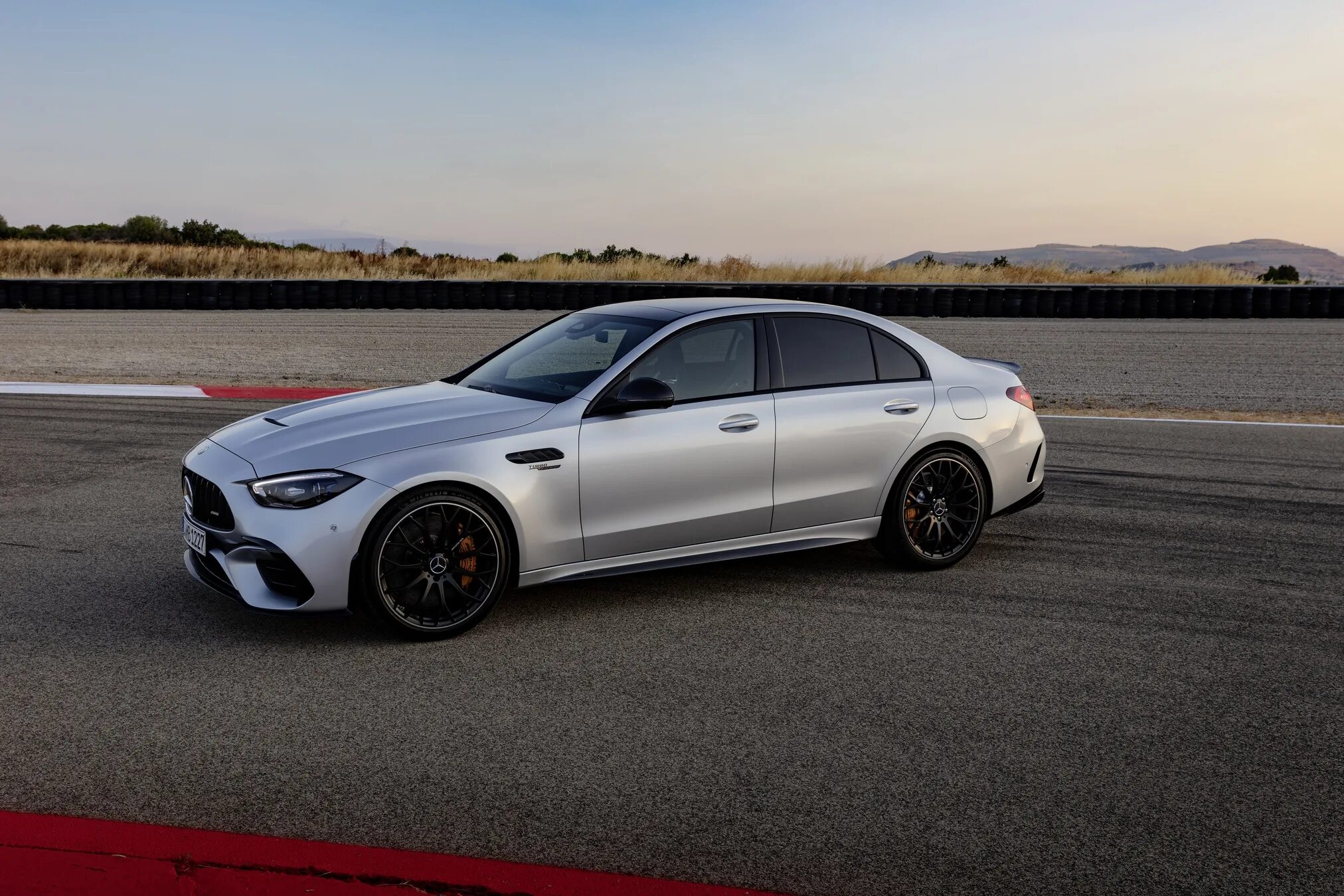 Mercedes s63 amg w223. Mercedes s63 amg 2024. Mercedes c63 amg 2023. Mercedes benz amg s 63 e performance. Мерседес бенц c63s амг.