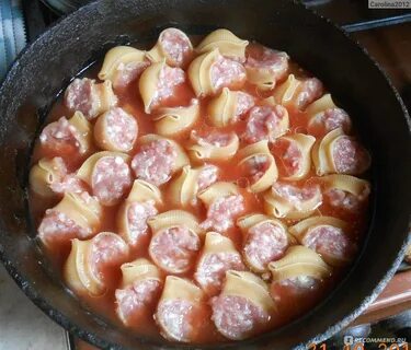 Макароны фаршированные фаршем на сковороде