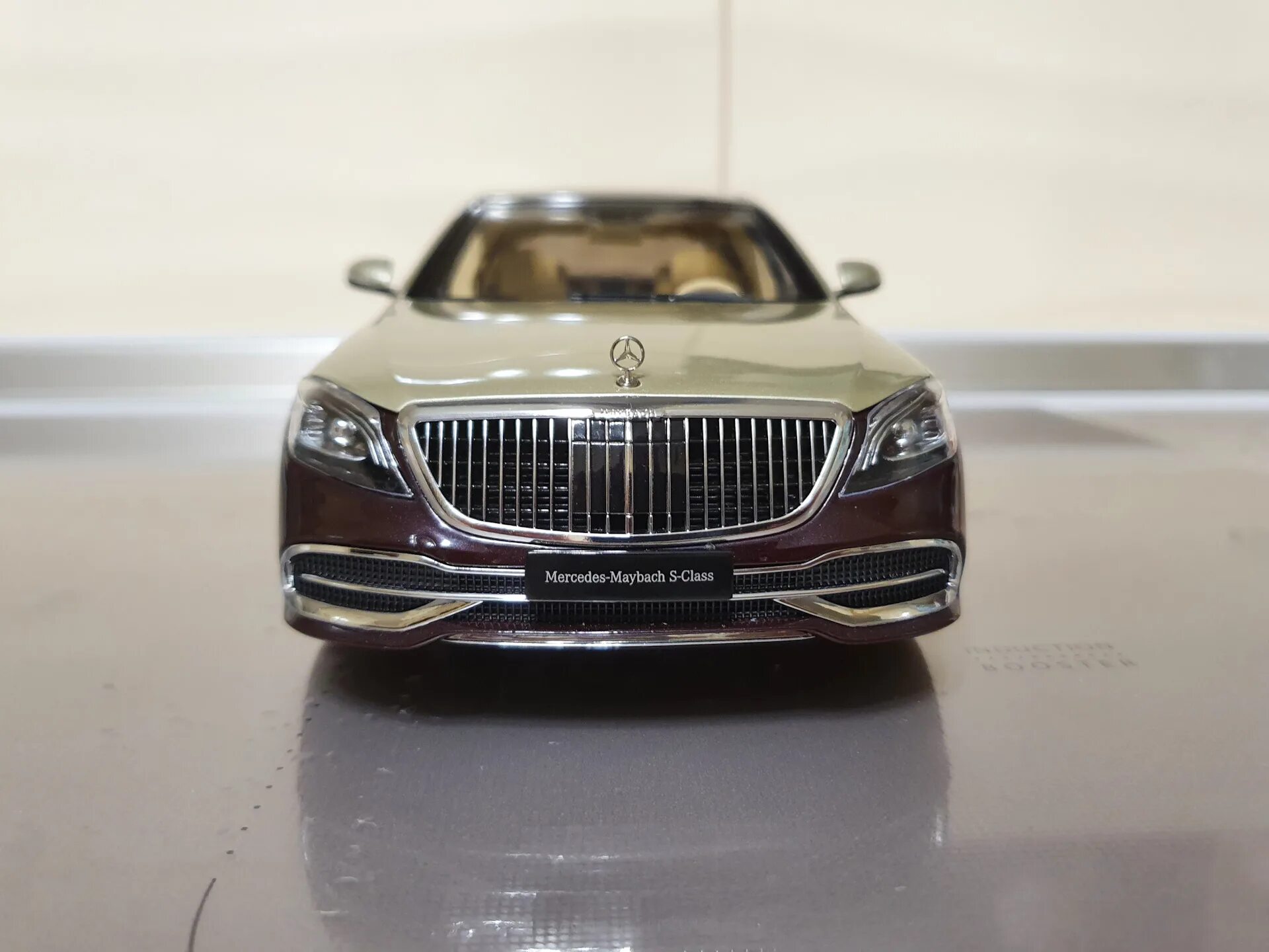 Mercedes Maybach s650 1/43. Мерседес Майбах 1 18. Maybach s650 1:18. Mercedes Maybach 680 s 1:18.