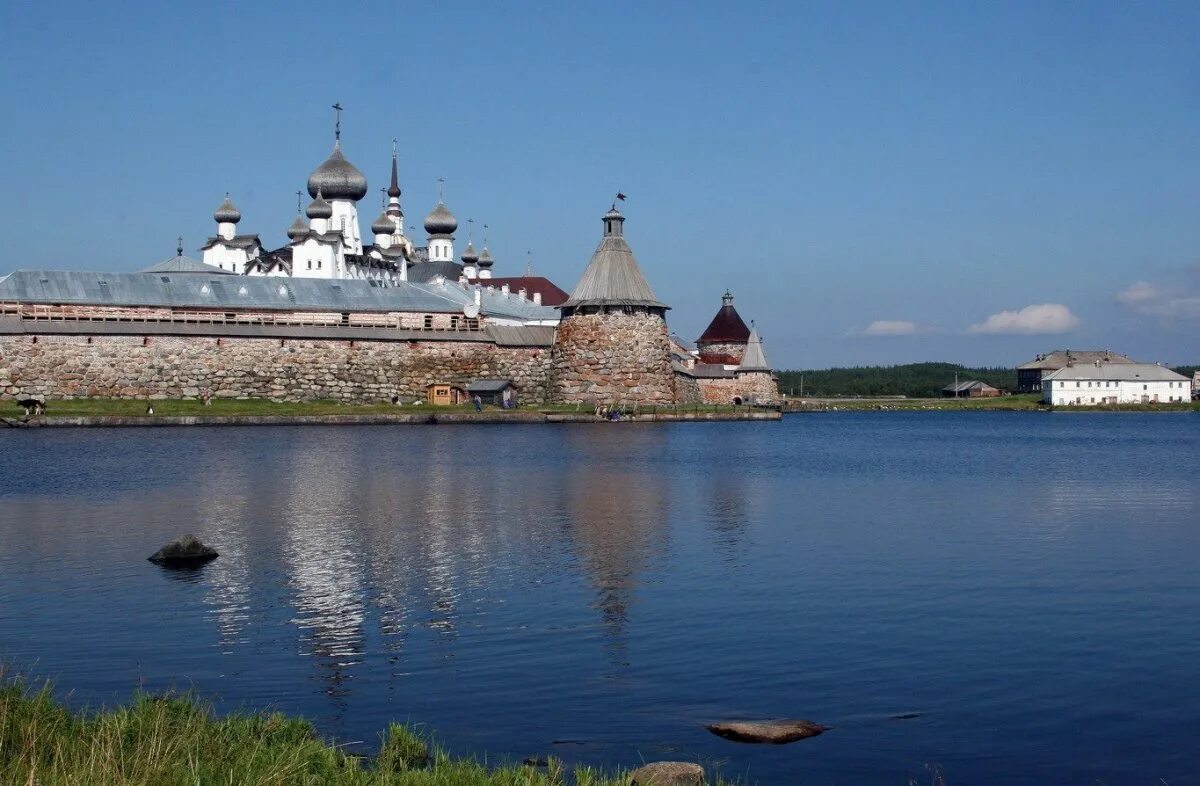 Соловецкий монастырь Соловецкие острова. Соловецкий монастырь на белом море. Соловецкий монастырь 2022. Соловецкий монастырь Истра. Санкт петербург соловецкие острова