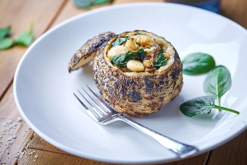 Сарма сербская. Голубцы. Постные блюда в ресторанах. Куриные котлеты с зеленью. Постный рецепты горячего.