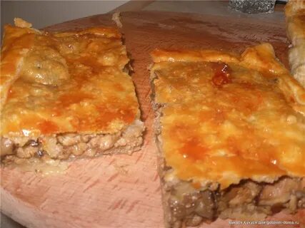 Пирог с грибами и фаршем в духовке