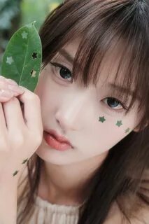 YWW.ME 2024.12.10 Portrait of a man in ruins Chennian Xiaojiu - V2PH 