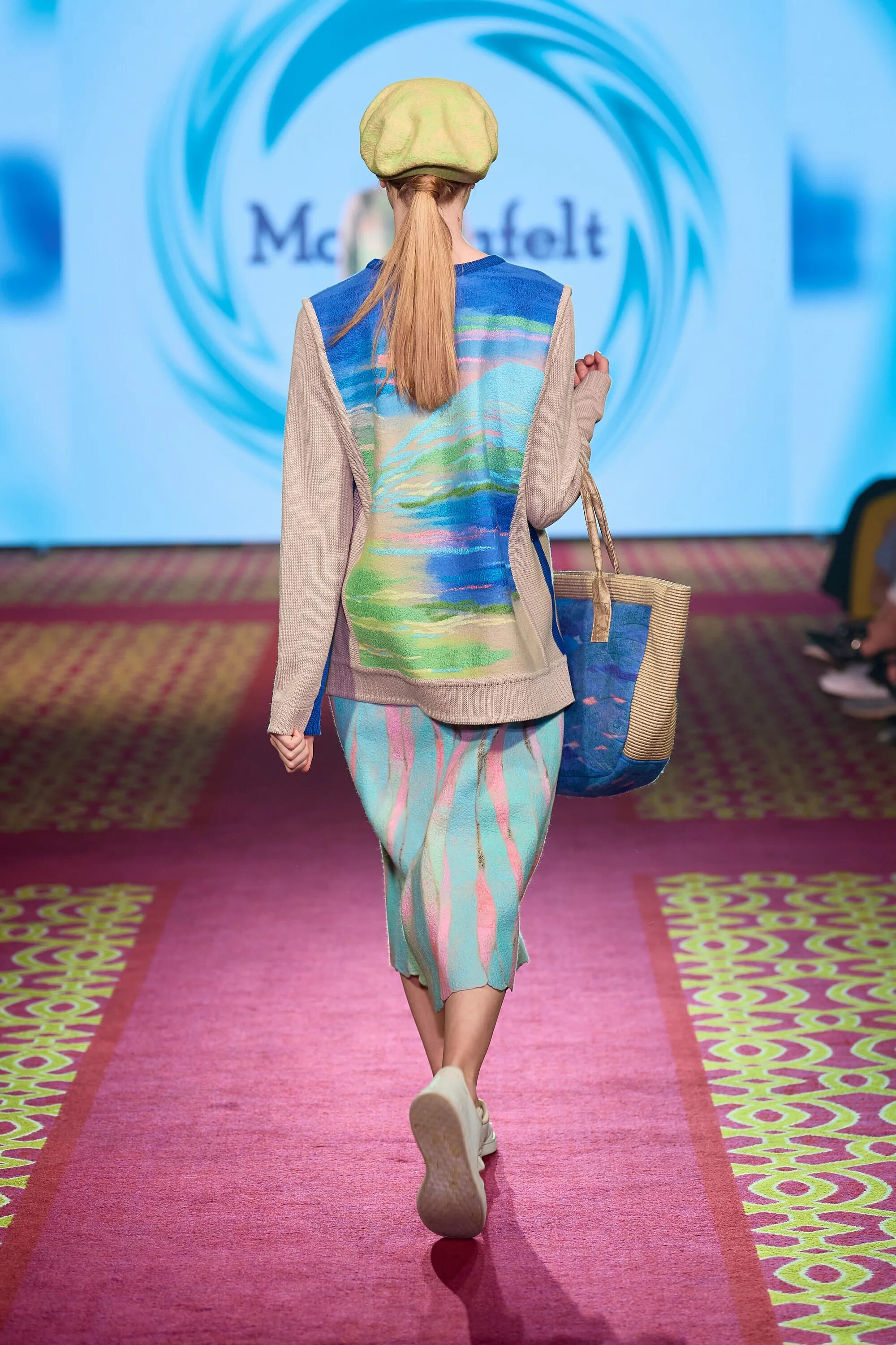 Программа substance designer. Designer 2021. Ui ux дизайн. Графика 2021 тренды. Стильный интерьер.