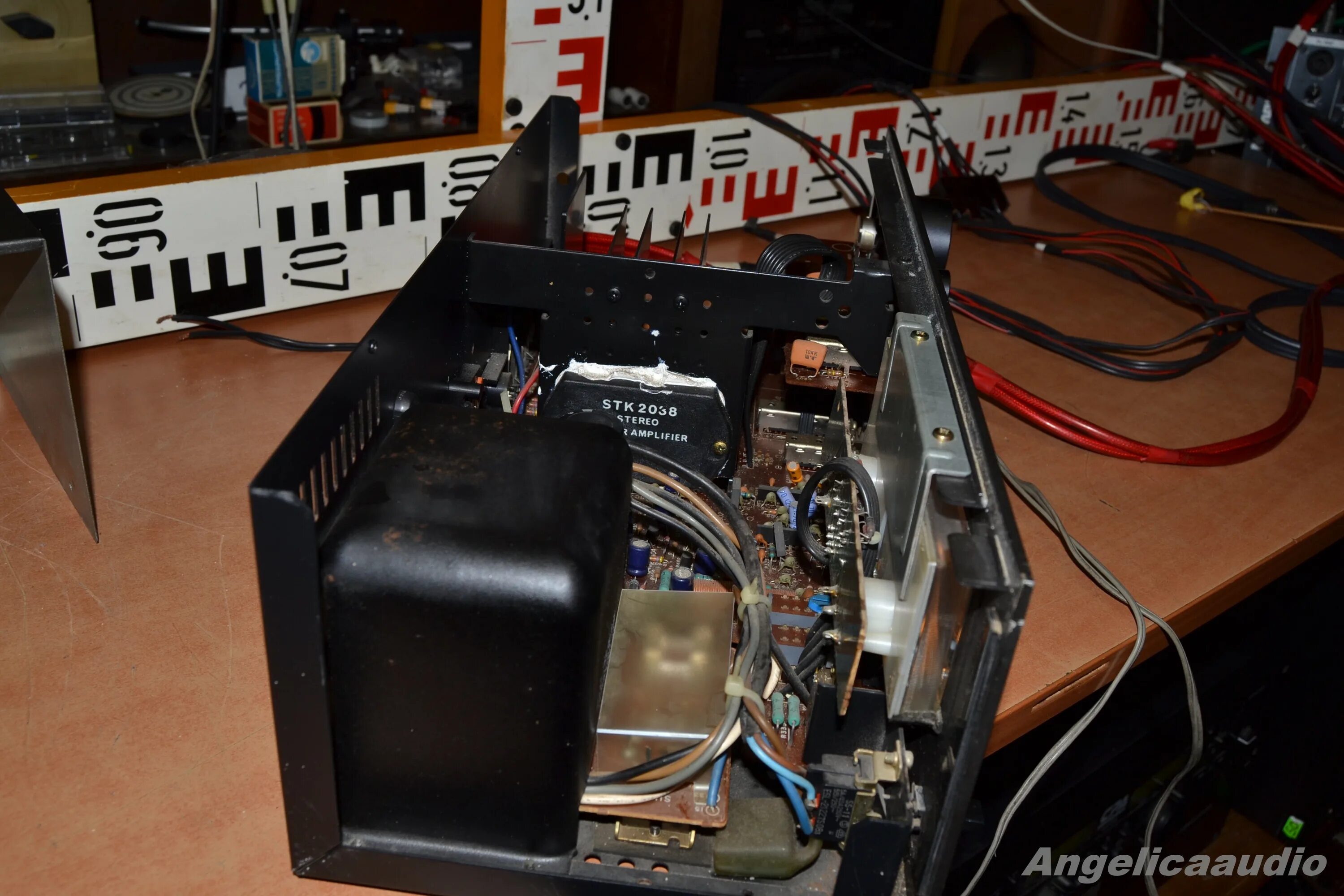 Усилитель техникс купить. Su-z2. Technics su-z. Hi fi technics su 7600. Technics su-z2 внутри.