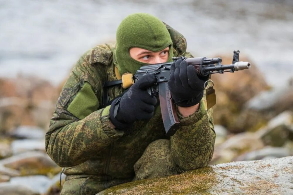 Нападение диверсантов. Спецназ морской пехоты РФ. Диверсанты в России. Разведка РФ. Разведчик диверсант.