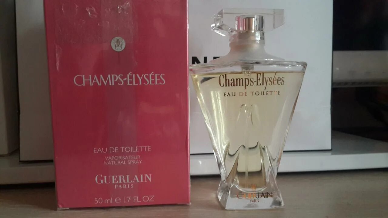 Elysees парфюмерная вода. Guerlain Champs Elysees духи. Guerlain Champs Elysees парфюмерная вода 75 мл. Елисейские поля духи Рив Гош. Guerlain Champs Elysees из 90-х.