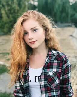 Julia cute