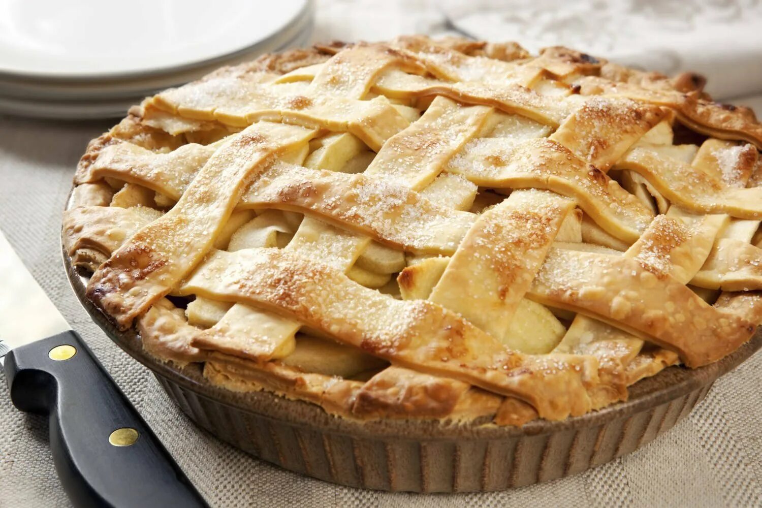 Пай рецепты с фото. Американский яблочный пирог. Apple pie (яблочный пирог). Шарлотка американский пирог. Яблочная Жизель пирог.