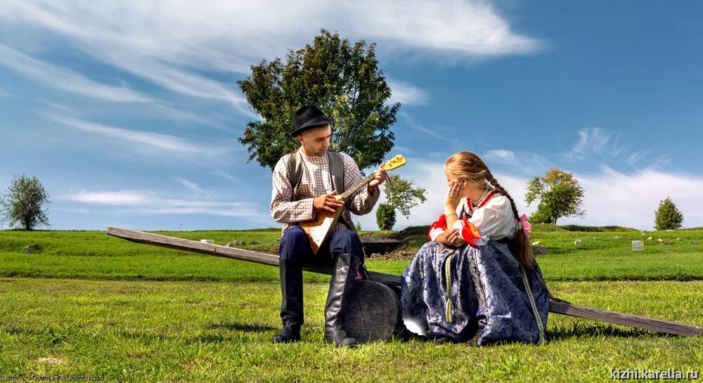 Music village. Музыкальный фольклор Карелии. Карелия традиции и обычаи. Фольклорная программа «наследие». Сбор фольклора.