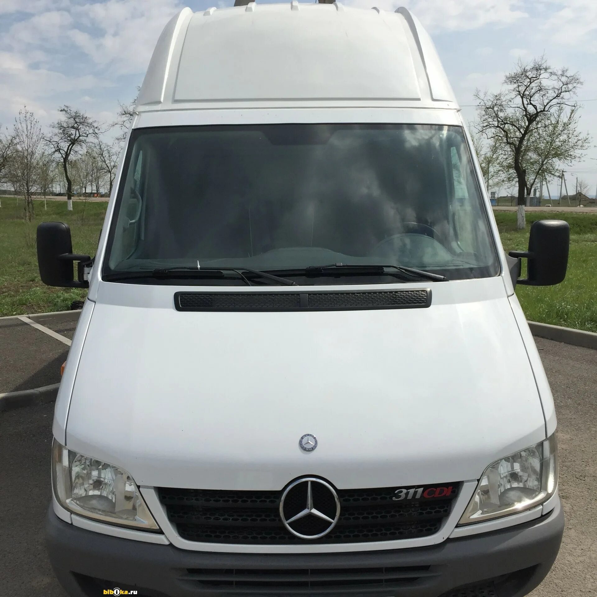 Mercedes-benz sprinter 2010. Mercedes benz sprinter 313 cdi. Мерседес бенц спринтер грузовой фургон. Мерседес спринтер классик грузовой. Спринтер грузовой авито.