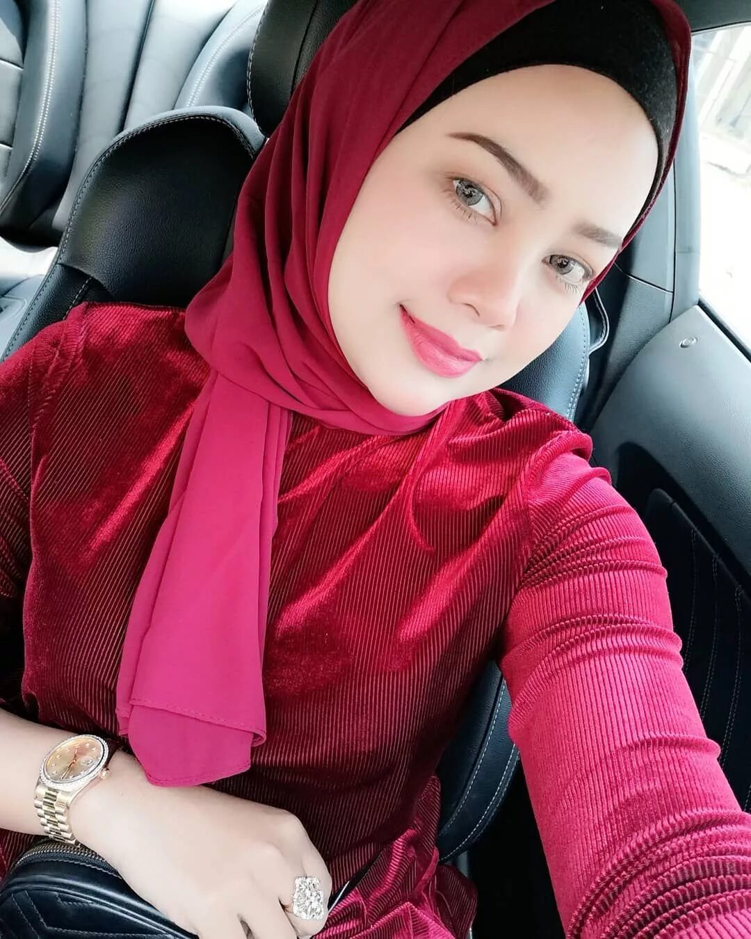 сана твайс хиджаб. ухтишки дагестана. мусульманки казахстана. арабские женщины. мусульмане девушки.