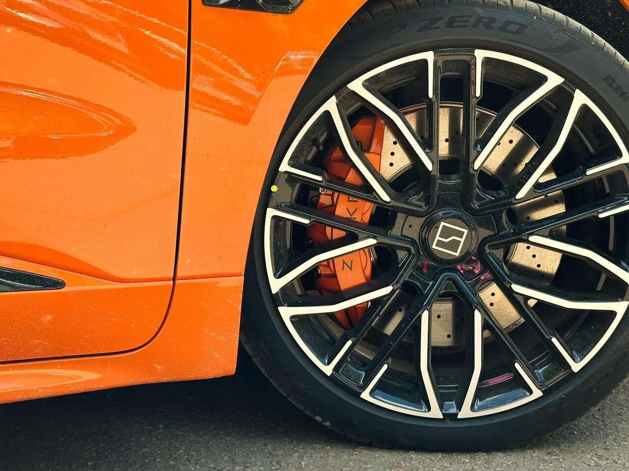 Диски zeekr r22. Zeekr 001 диски. zeekr 001 z-sport. zeekr 001 рестайлинг 2025. zeekr 007.