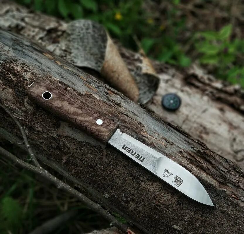 Какой сейчас нож. Складной нож benchmade. Спайдерко нож яхтсмена. Benchmade mini griptilian. Какой сейчас нож.