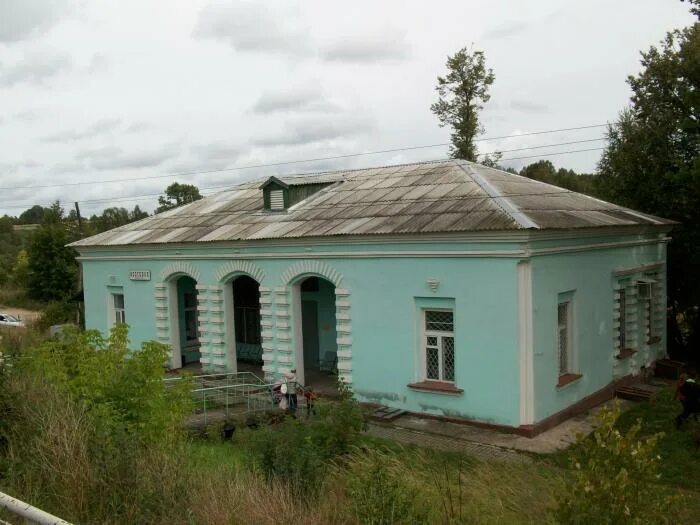 Госпиталь рогово луганской. Станция Мостовая Тверская область. Мостовая на вокзале. Рогово Мостовая. Школа на станции мостовой.