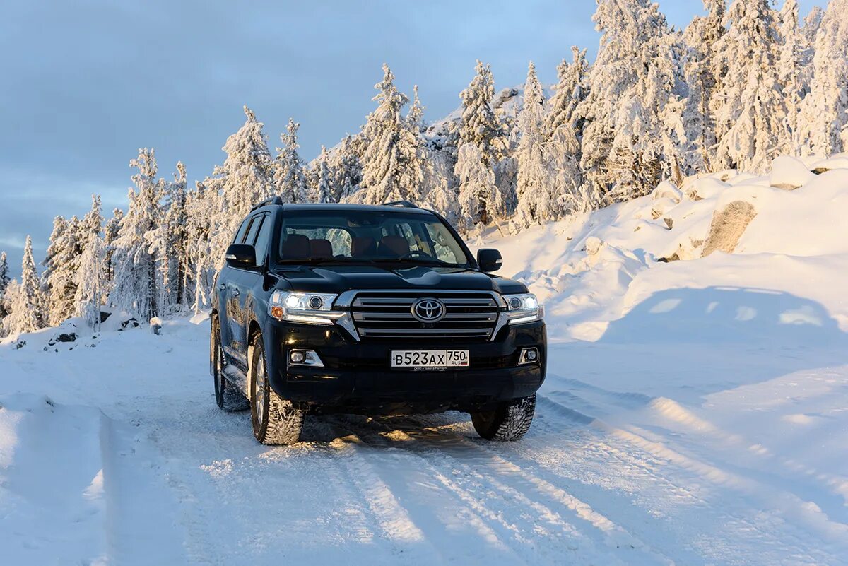 Land cruiser 200. Toyota land cruiser v8 2020. Тойота ленд крузер 200. Toyota land cruiser 200. Джип тойота ленд крузер 200.