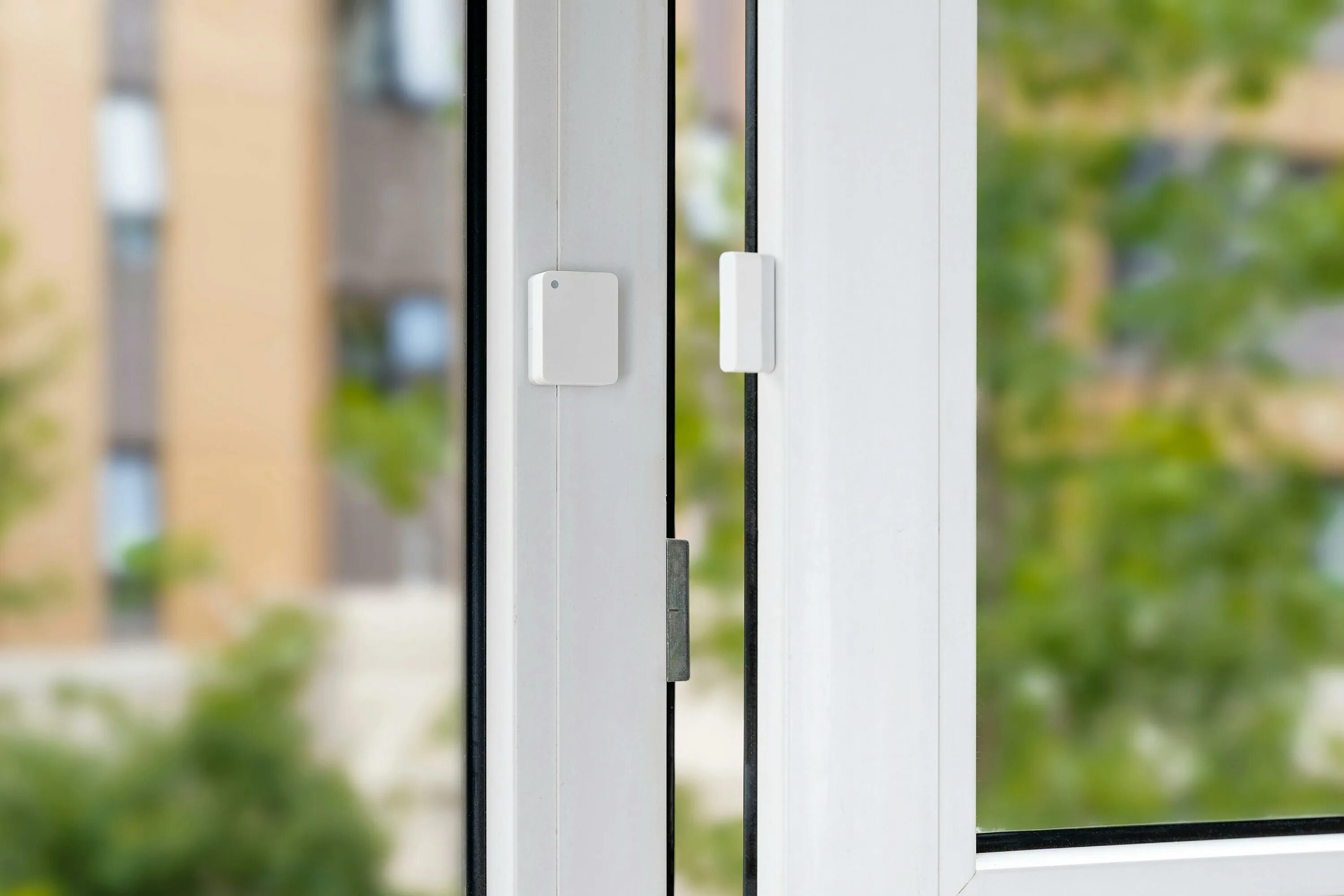 Датчик открытия mijia mccgq01lm. Датчик открытия дверей и окон xiaomi mi door window sensor 2 mccgq02hl. Xiaomi открытие окна. Карманные окна. Xiaomi door window sensor.