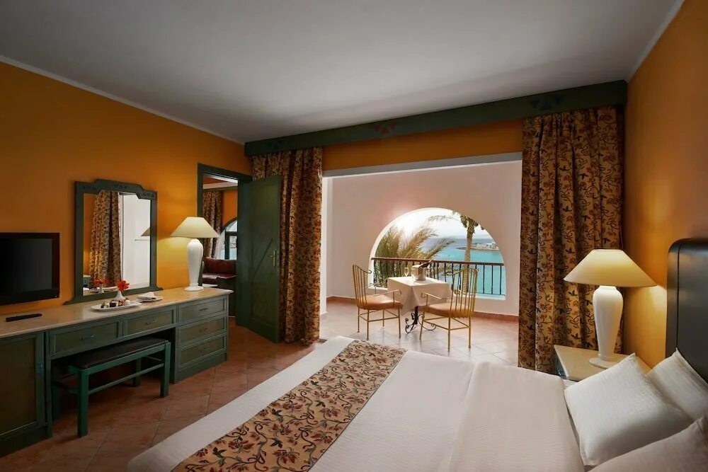 Лагуна в в arabia azur. Арабия хургада. Arabia azur 4 египет хургада. Египет отель бель эйр. Arabia azur resort 4 хургада.