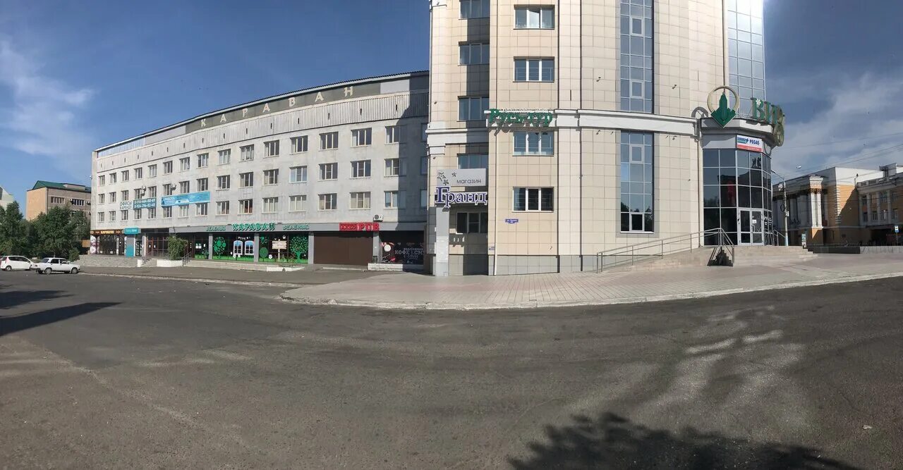 Улица 93. Гранд чита улица ленина 93. ленина 17 чита. магазин зеленый караван чита. ленина 43 чита.