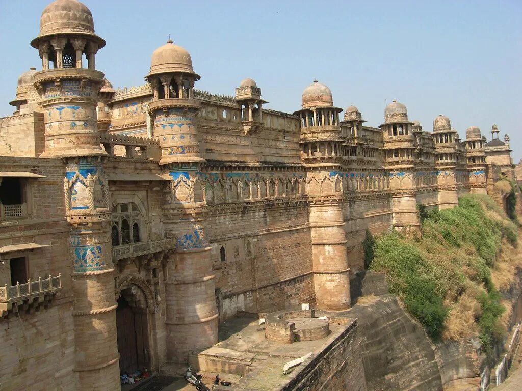 Индия первая в мире. Мехрангарх Индия. Крепость Мехрангарх. Форт Читторгарх Индия. Индия город Джуннар.