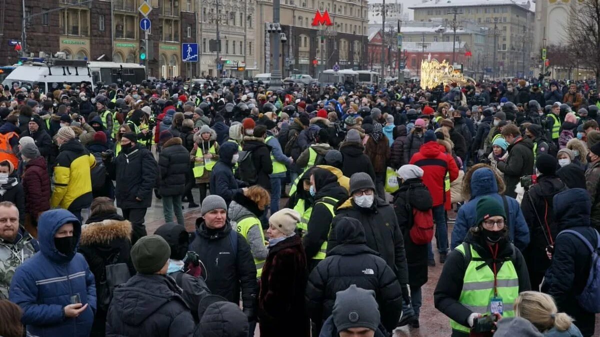 Пушкинская площадь Москва митинг 23. Митинг в Москве 24 февраля 2022. Митинг в Москве. Митинги в Москве 2022. Митинг в москве 23 февраля