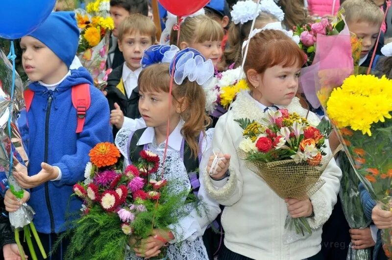 Сайт школы новгородская область. Панковская школа Великий Новгород. Пролетарская школа Новгородский район. Панковская СОШ Новгородский район. Пролетарская СОШ 1 сентября.