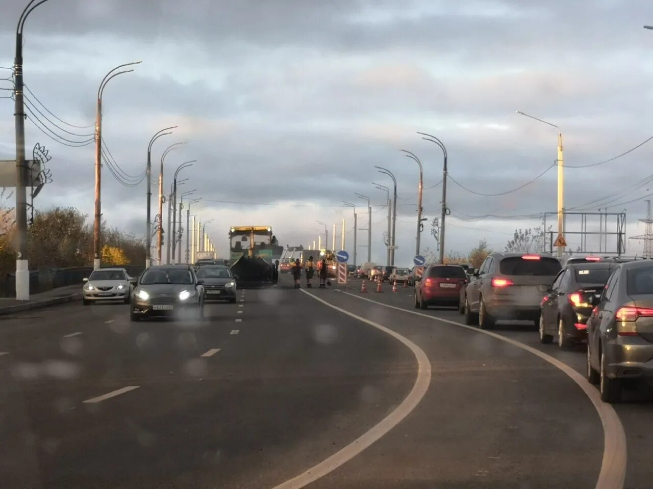 Восточный мост Тверь. Восточный мост в сторону Гагарина Тверь. Подслушано у водителей твери сегодня