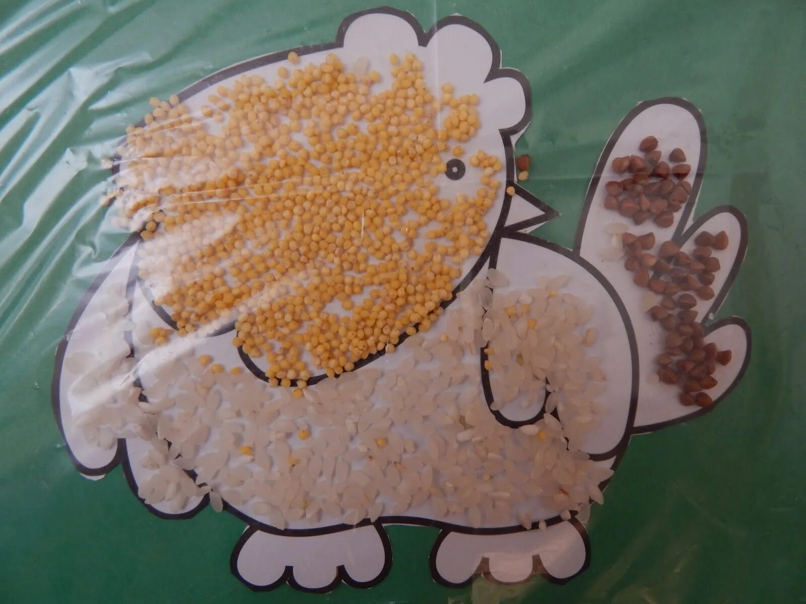 курочка из крупы. курочка из крупы технология 2 класс. курица из крупы технология 2 класс. курочка из крупы. поделка курица из крупы.