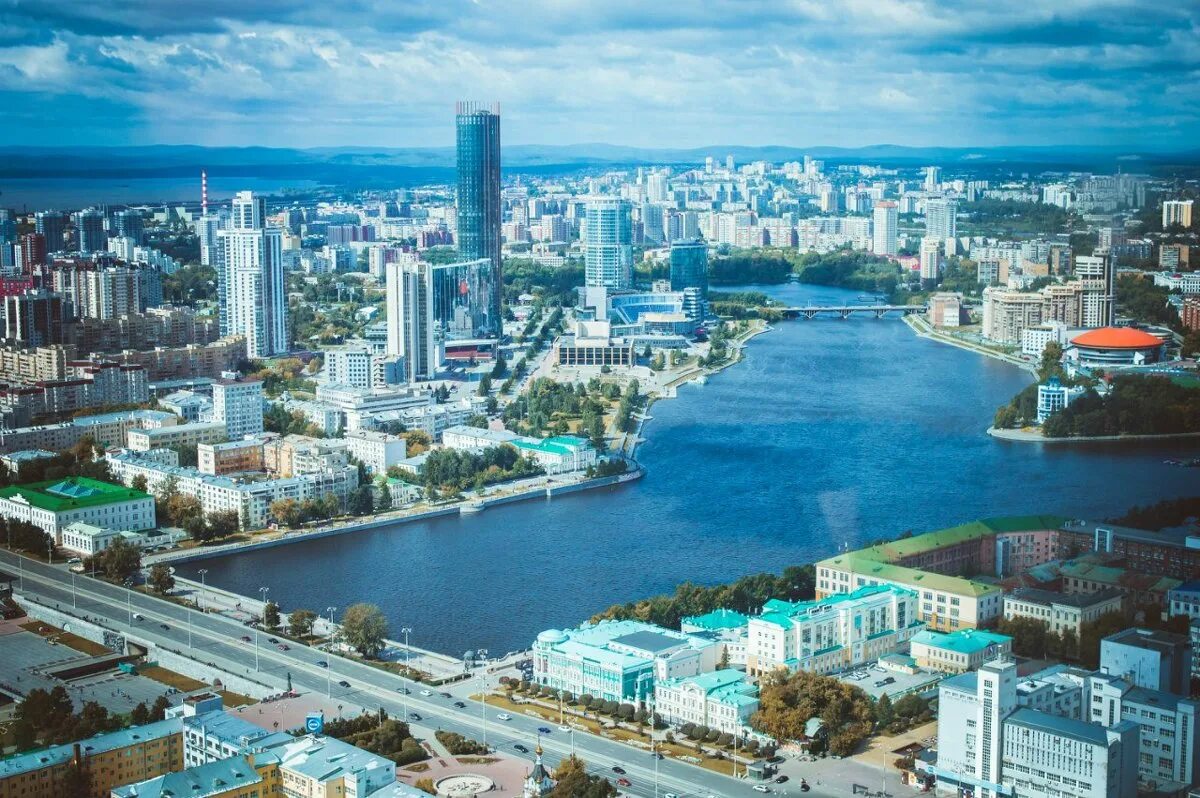 панорамы екатеринбурга фото. панорамы екатеринбурга фото. екатеринбург центр города исеть. екб новосибирск. панорама екб.