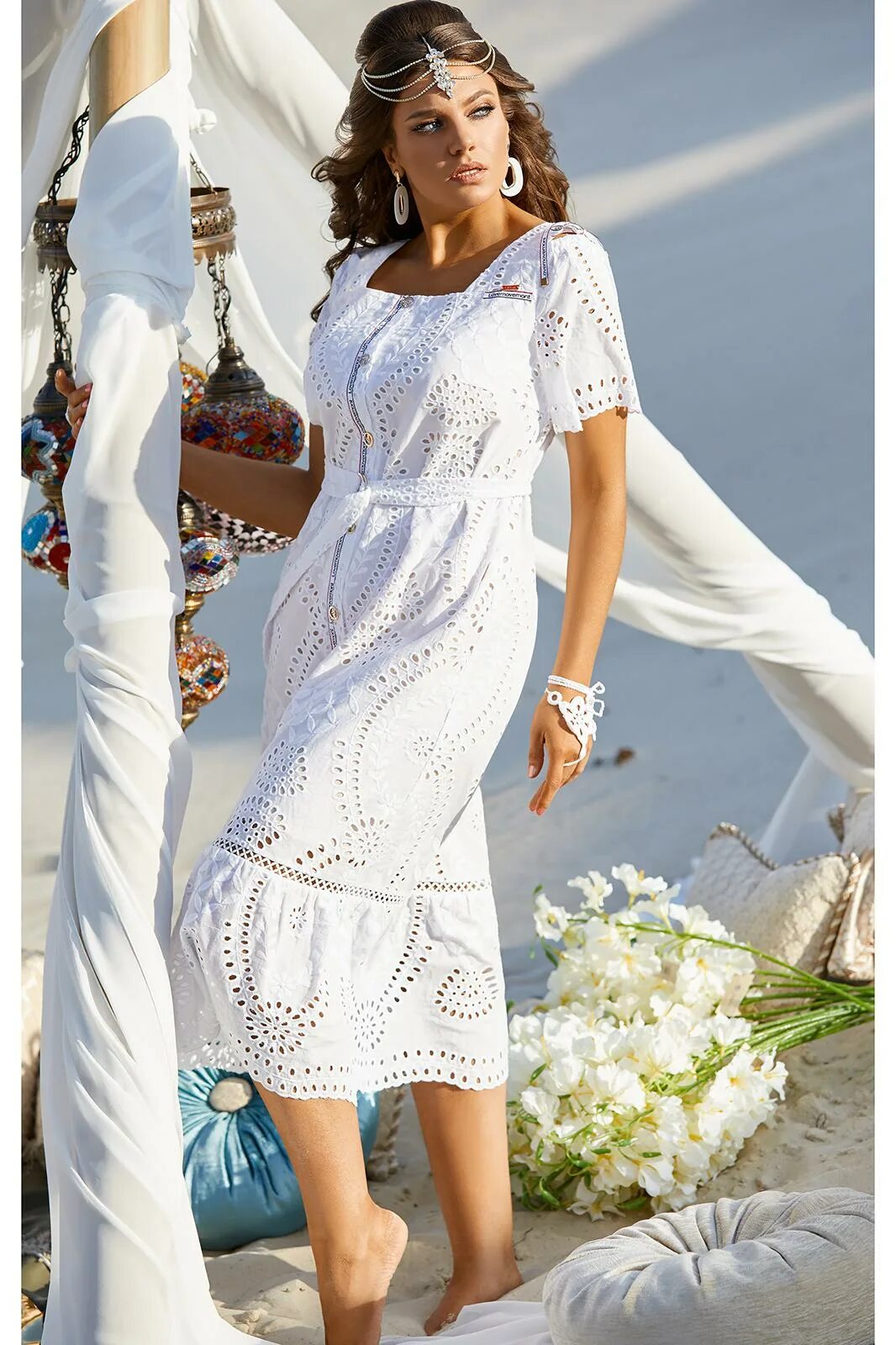 Белое интернет платье. Виттория Квин белое кружевное платье. Платье Vittoria Queen. Белое летнее платье. Стильное белое летнее платье.