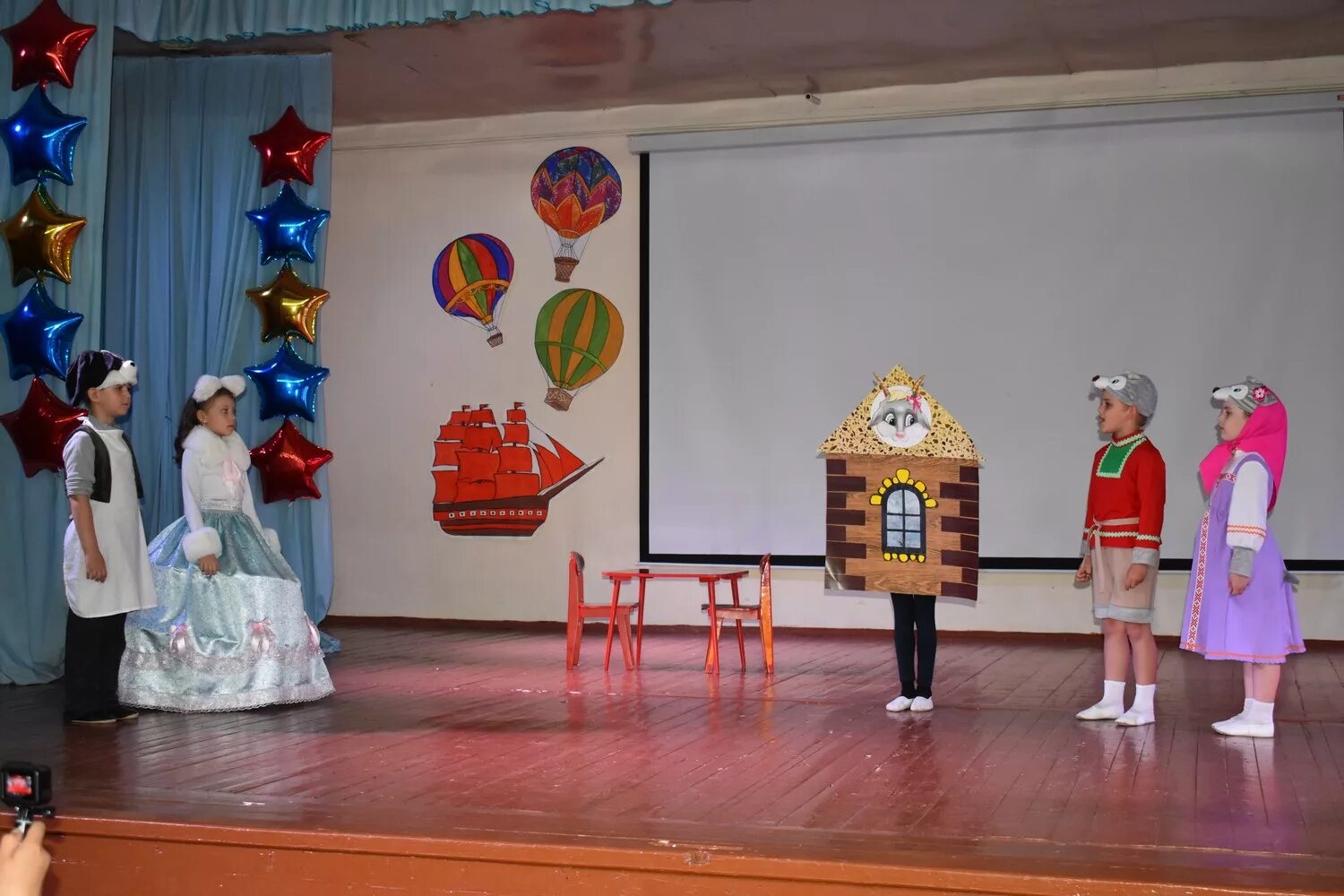 Спектакль кошкин дом в детском саду. Детский сценарий кошкин дом. Детский сценарий кошкин дом. Сценка кошкин дом костюмы роли. Сценка кошкин дом в подготовительной группе.