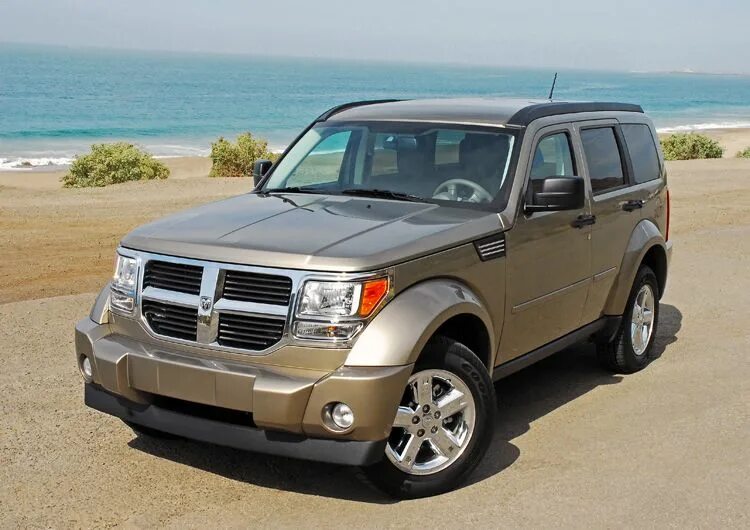 Dodge nitro. Dodge Nitro 2007. Dodge Nitro 2012. Dodge Nitro SLT.