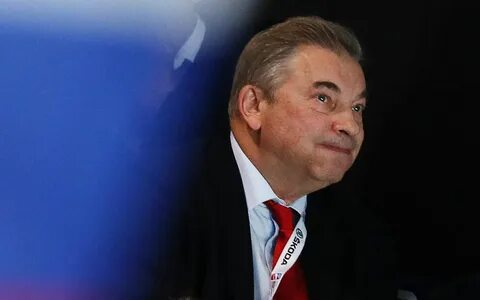 Выгодный политик