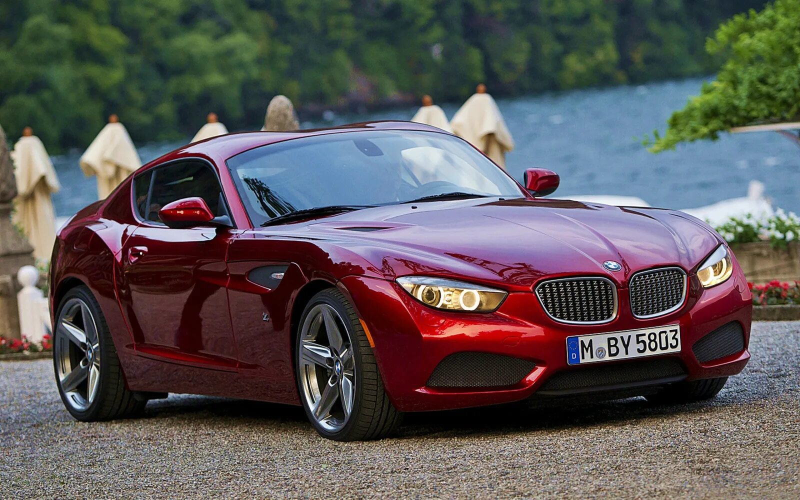 Красная автомобиль 3. BMW z4 Zagato. BMW Zagato Coupe 2012. BMW z4 Zagato Coupe. BMW z4 Zagato Roadster.