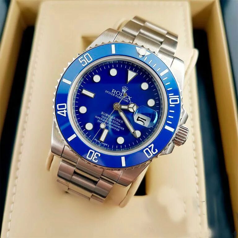 Час сумы. Rolex Submariner. Ролекс субмарин синие. Часы ролекс синие мужские. Часы ролекс мужские копия.