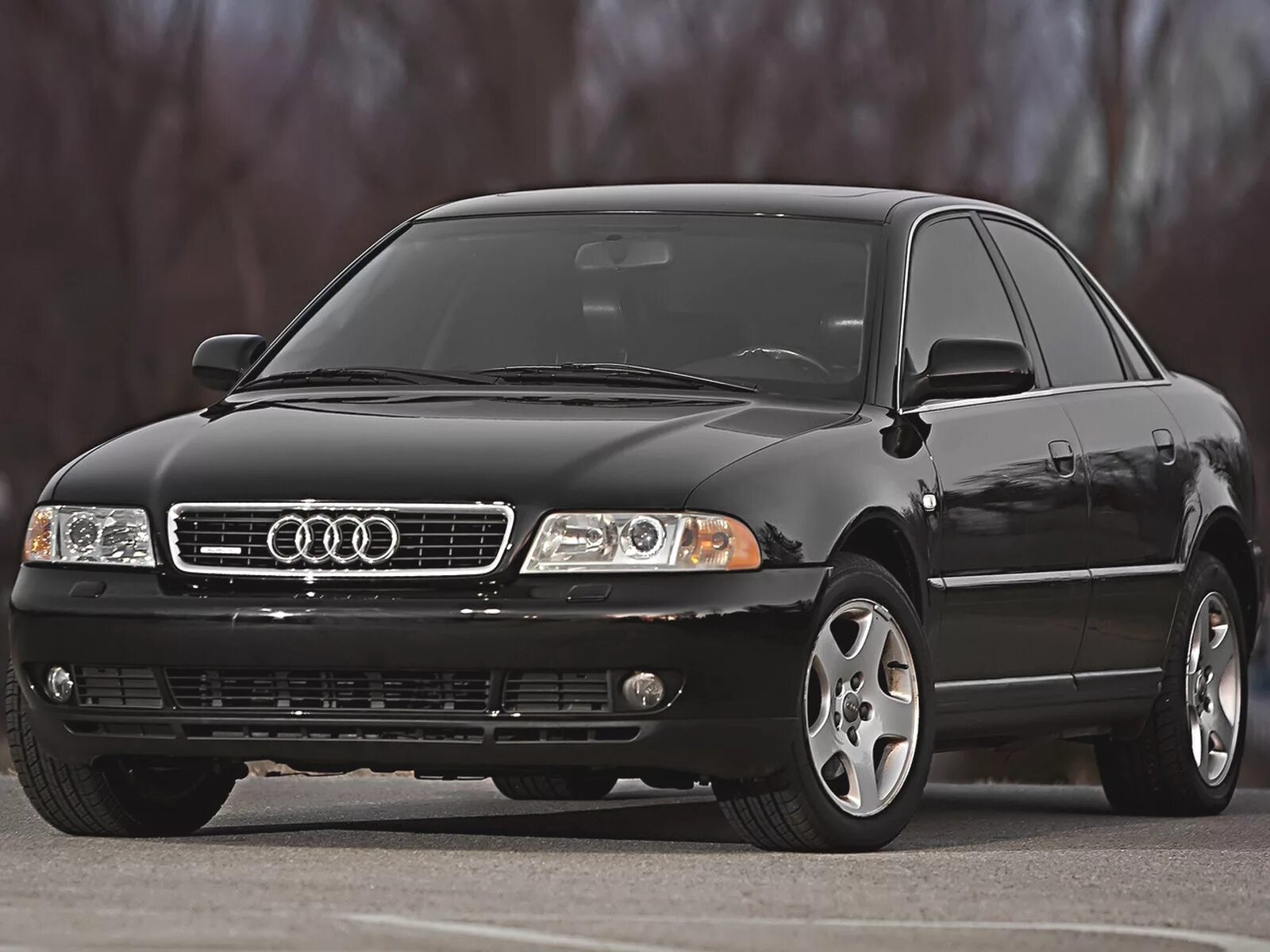 Купить ауди а 4 б 5. Audi a4 b5 2000. Audi a4 b5 1995. Audi a4 b5 Рестайлинг. Audi a4 b5 [1995-2001.