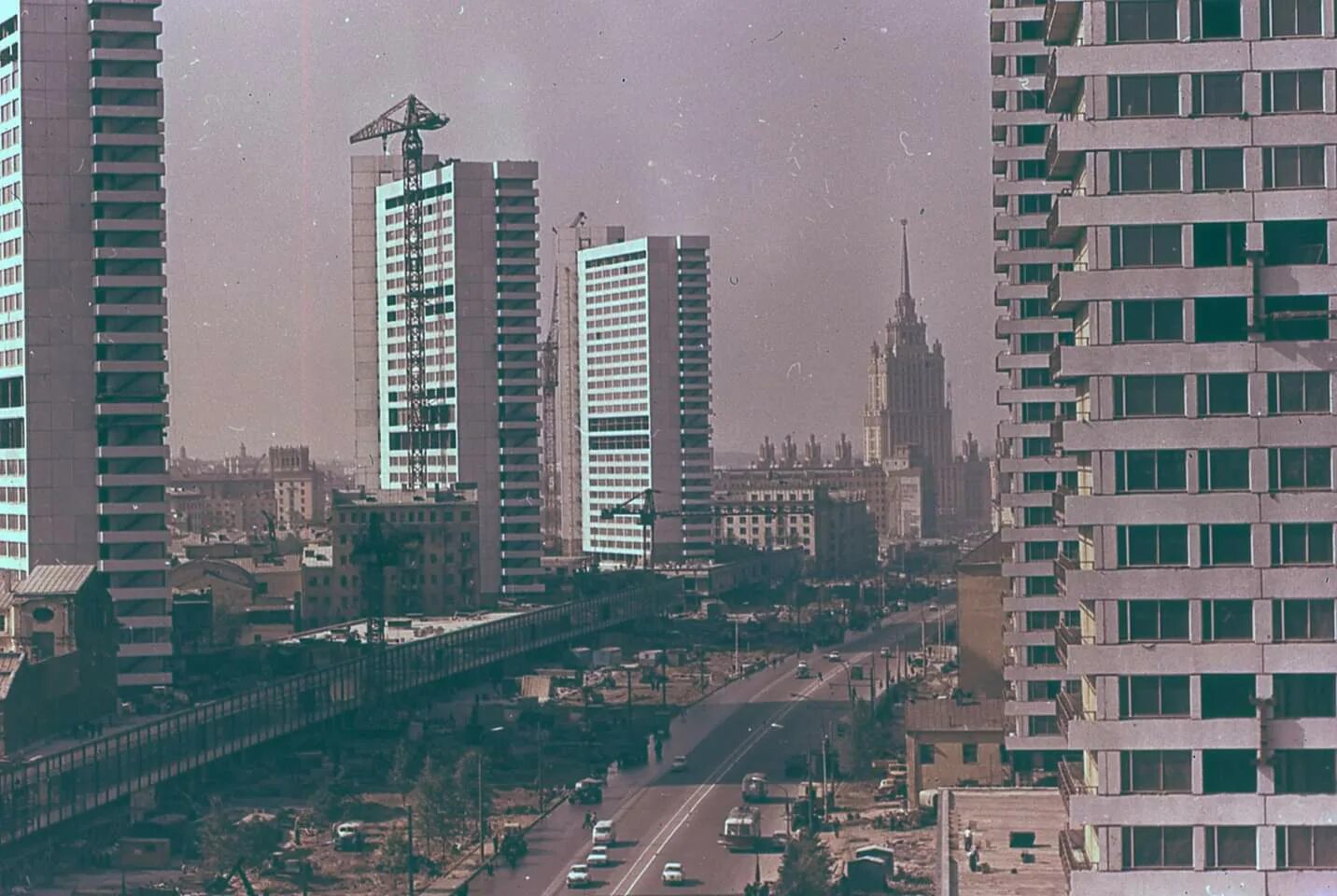 Kalinin Prospect (New Arbat). 1968. Author: Granovsky Naum Samoilovich 2019 Исто