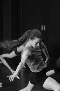 Dancing 10
