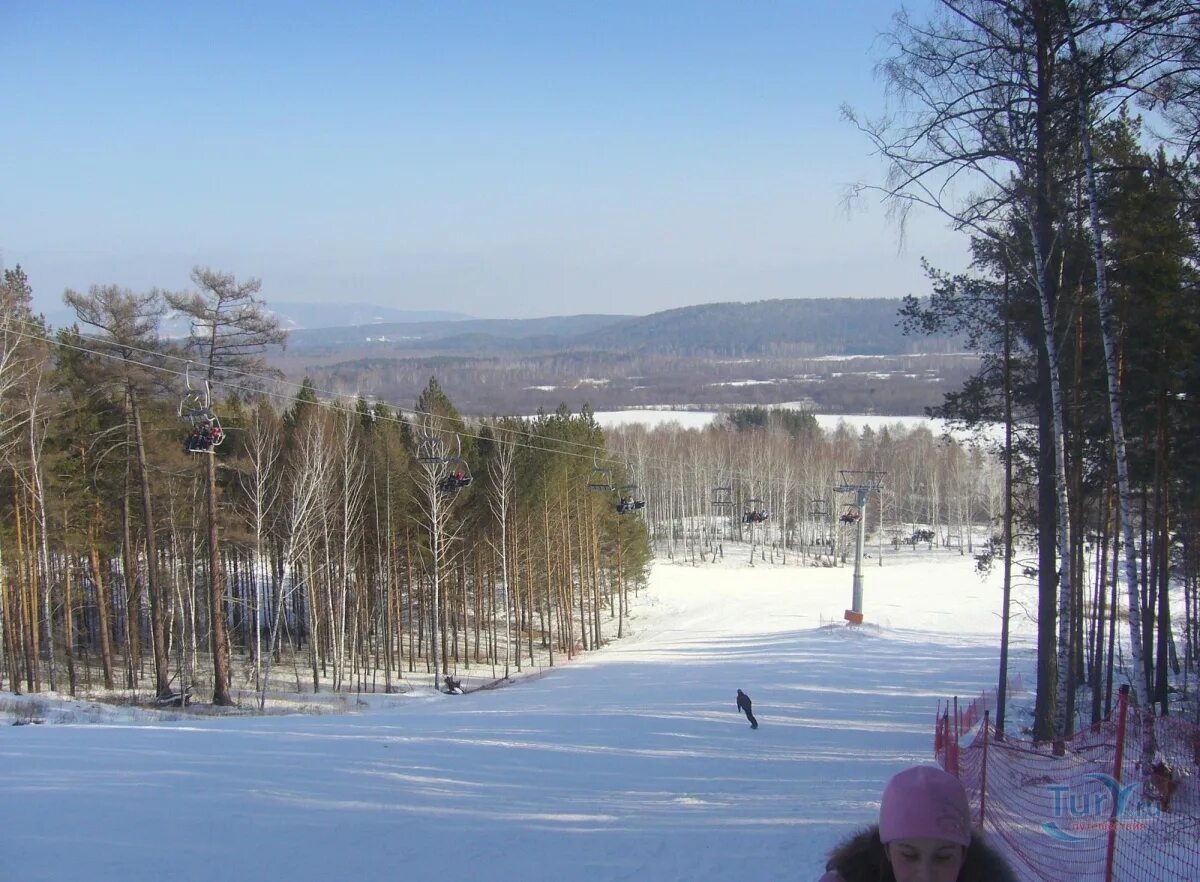 Солнечная долина челябинск горналыжка. Солнечная долина горные лыжи. Солнечная долина челябинская область. Солнечная долина миасс. Горнолыжный центр солнечная долина миасс.