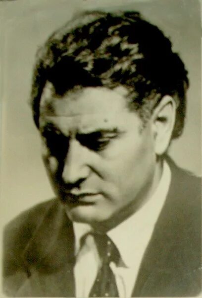 Шираз поэт. Ованес шираз карабах. Ованес шираз. Ованес шираз фото. Шираз поэт.