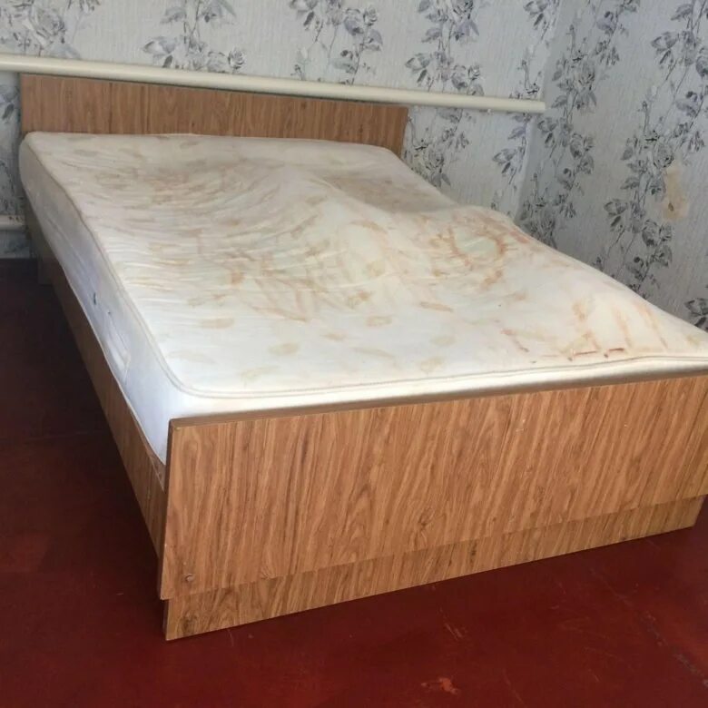 Кровать б/у. Кровать "Эшли" 1600 (без матраца) кт-806 сосна водевиль. Мамина 27 б кровать. Луганск кровать бу.