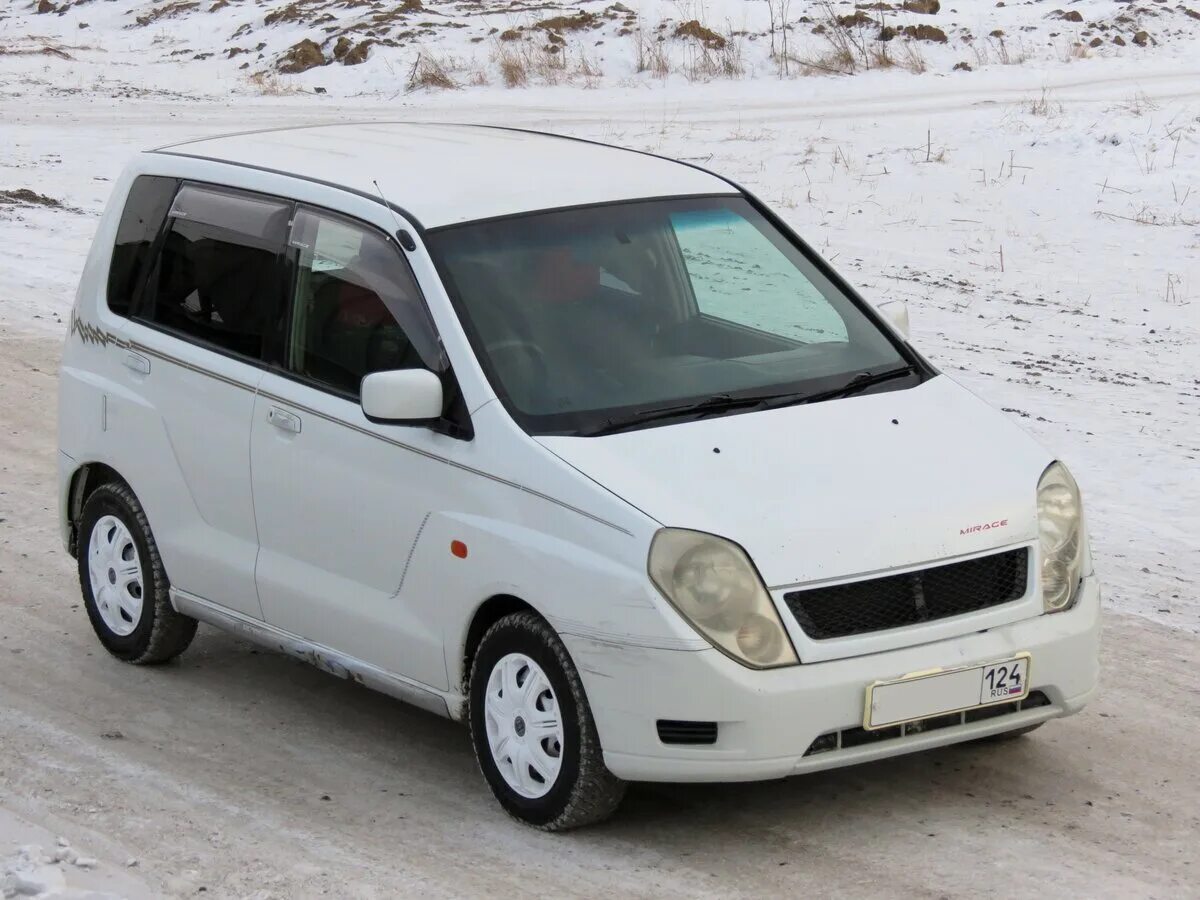 Купить мираж динго. Митсубиси Мираж Динго. Митсубиси Динго 1999. Mitsubishi Dingo 1999. Мицубиси Мираж Динго 1999.